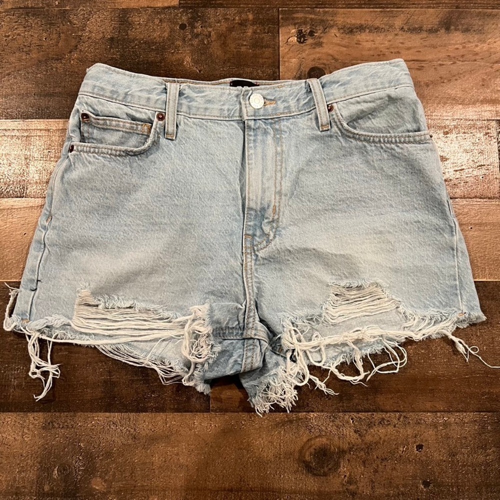 BDG Girlfriend High Rise Shorts - Picture 2 of 6